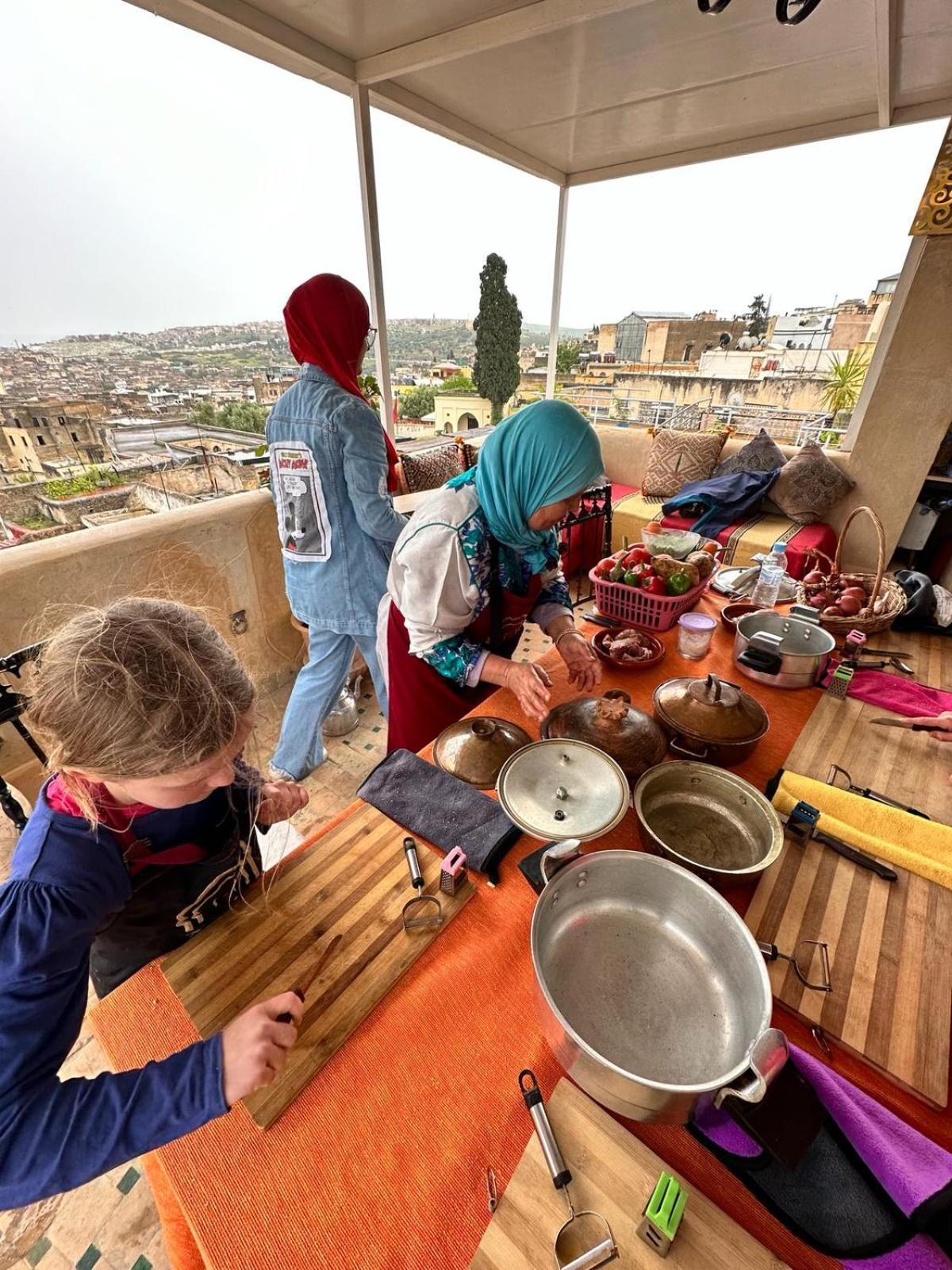 Dar Settash Hotel Fez Buitenkant foto