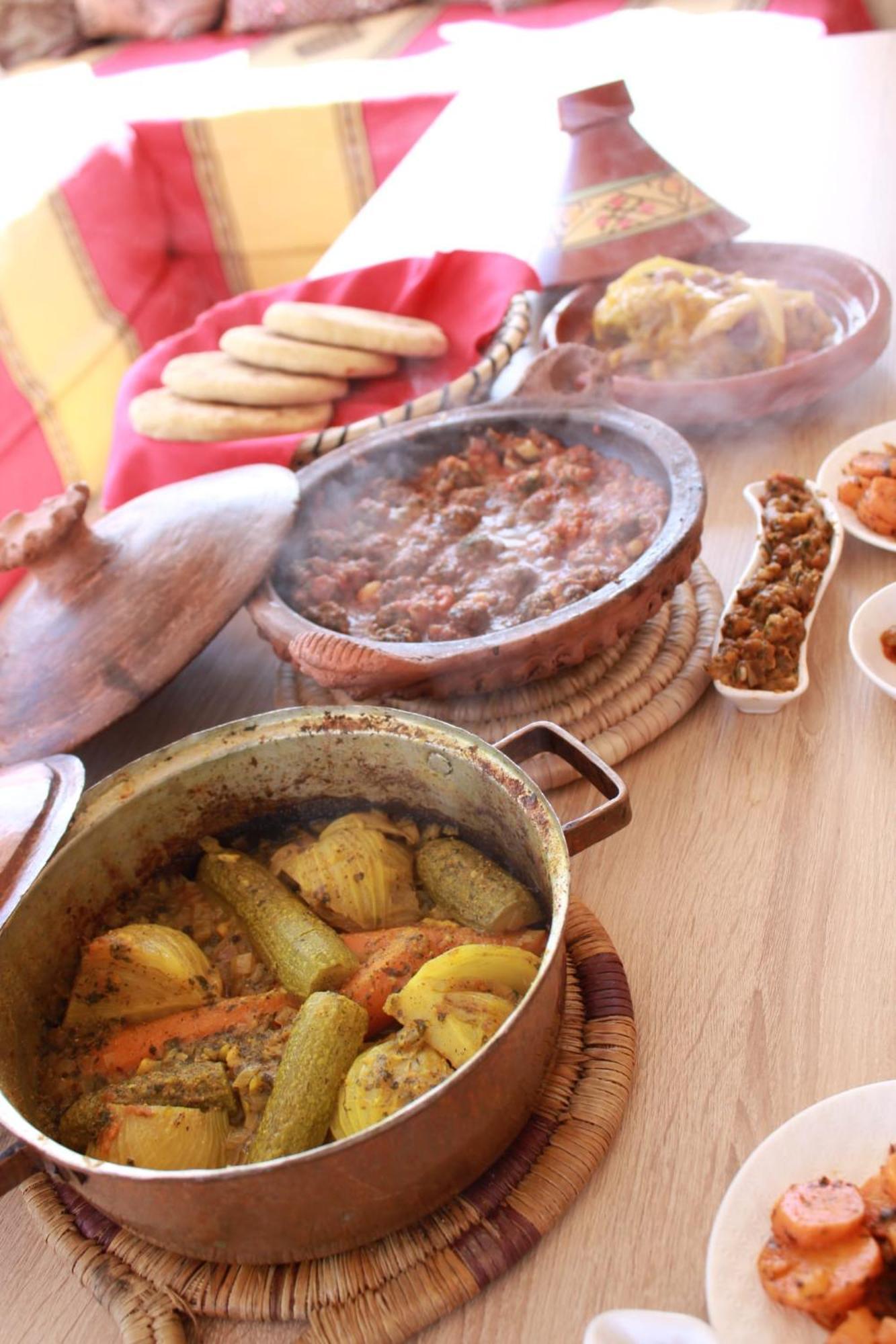 Dar Settash Hotel Fez Buitenkant foto
